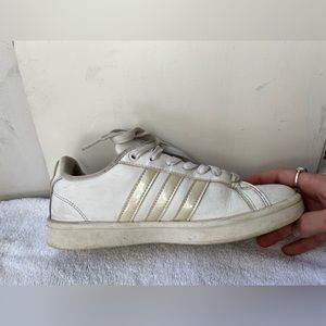 Adidas cloud foam iridescent size 6 shoes!